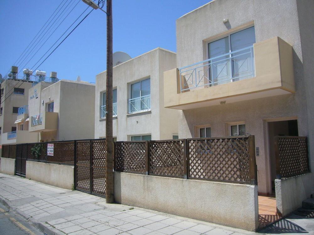 Appartement Blue Oasis Gardens à Limassol Extérieur photo